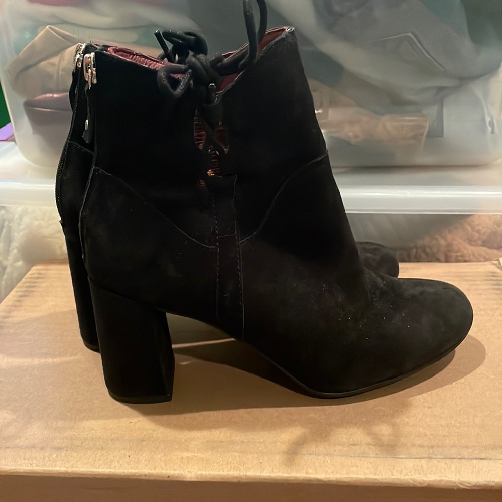Ono Suede Black Heeled Boots